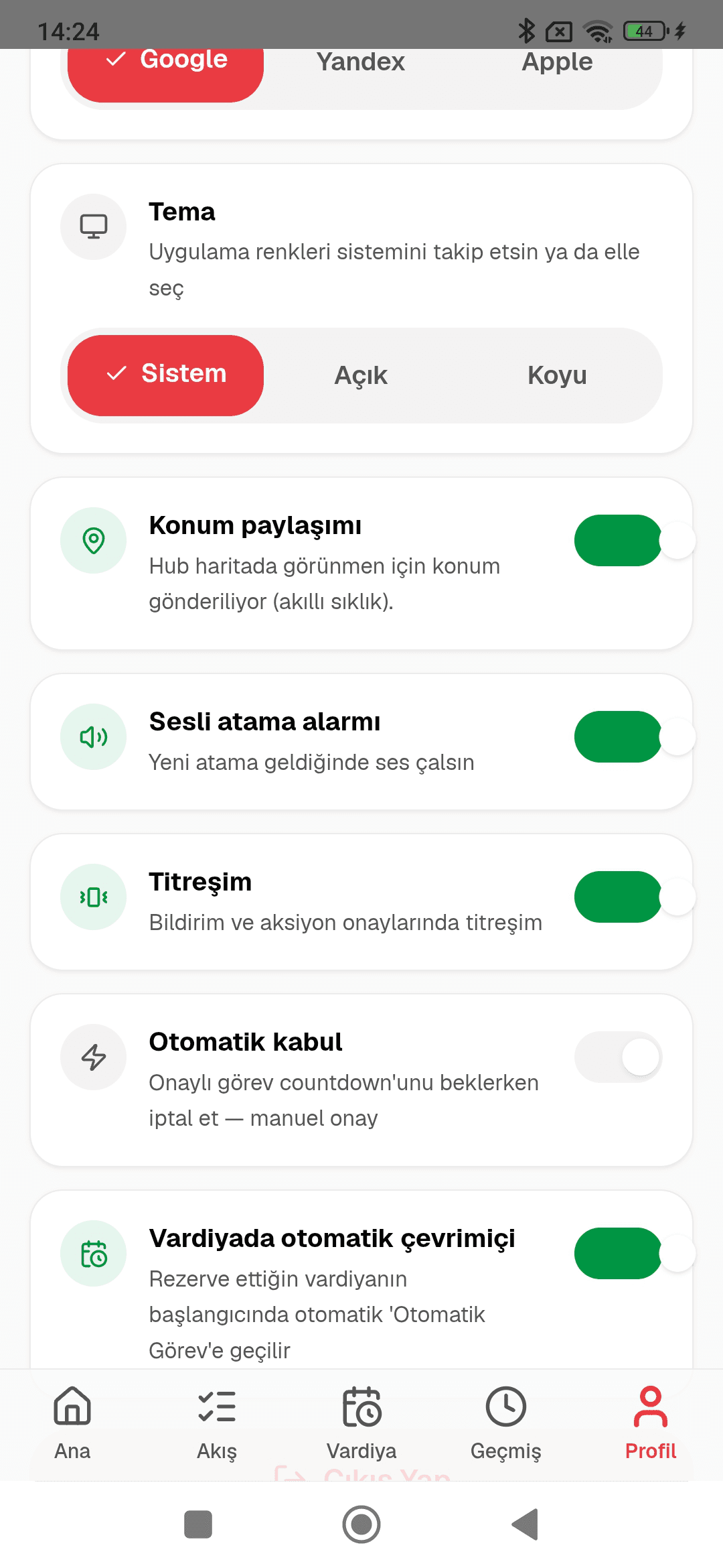 Profil — harita servisi, sesli alarm, titreşim, otomatik kabul ve konum paylaşımı; ayarlar tek panelde.